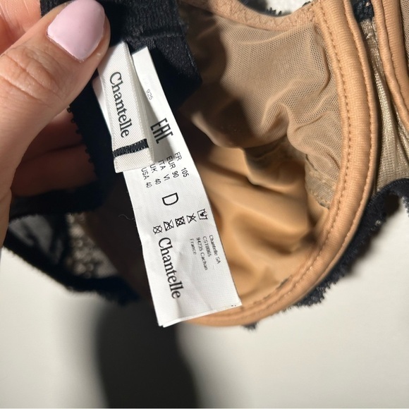 NWOT Chantelle Rive Gauche Full Coverage Underwire Bra 40D - Picture 5 of 5